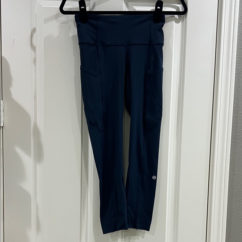 Lululemon Fast and Free High-Rise Crop II 23" *Non-Reflective size 4